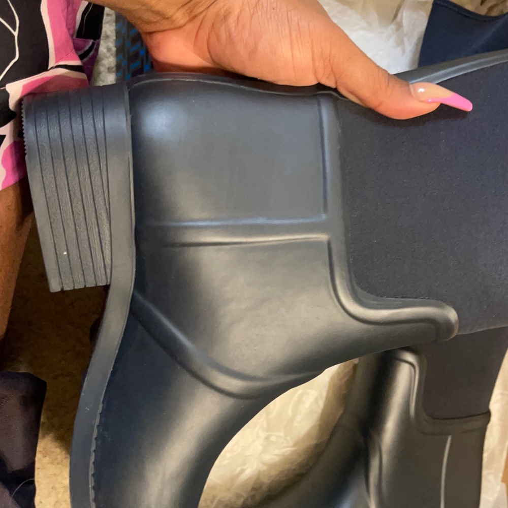Tory Burch April Rain Boots - Picture 5 of 7
